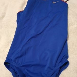 Nike Girl's Swimsuit One Piece New Size M (10 to 12 years old)